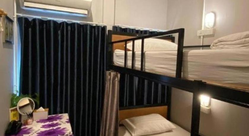 Oyo 480 Lemon Siam Hostel Бангкок Экстерьер фото