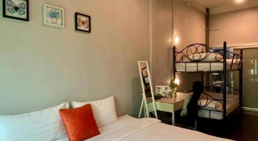 Oyo 480 Lemon Siam Hostel Бангкок Экстерьер фото