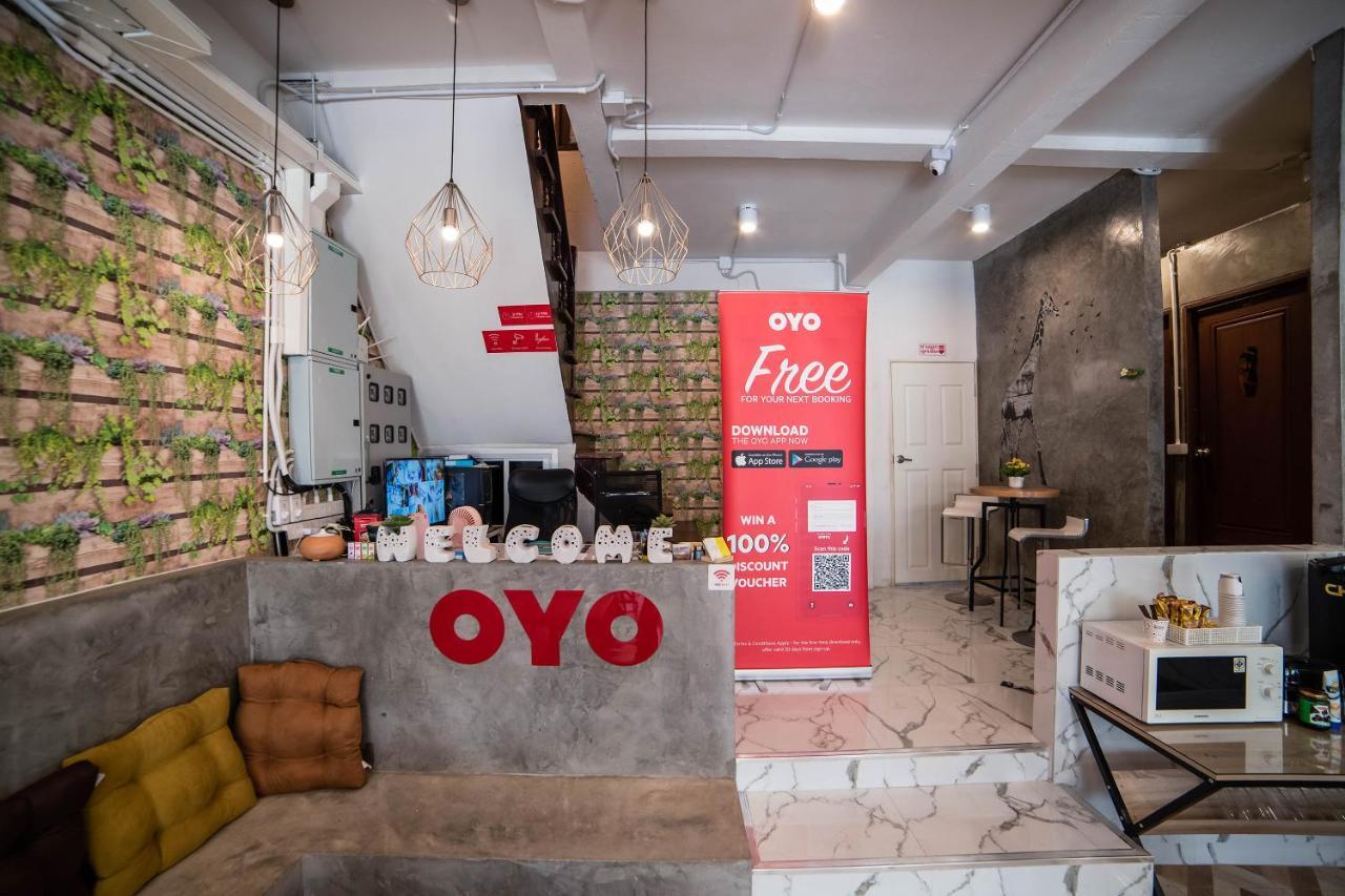 Oyo 480 Lemon Siam Hostel Бангкок Экстерьер фото