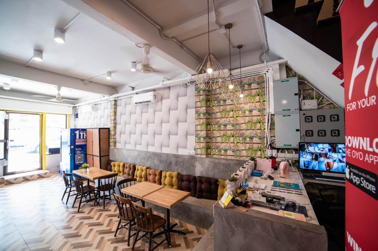 Oyo 480 Lemon Siam Hostel Бангкок Экстерьер фото