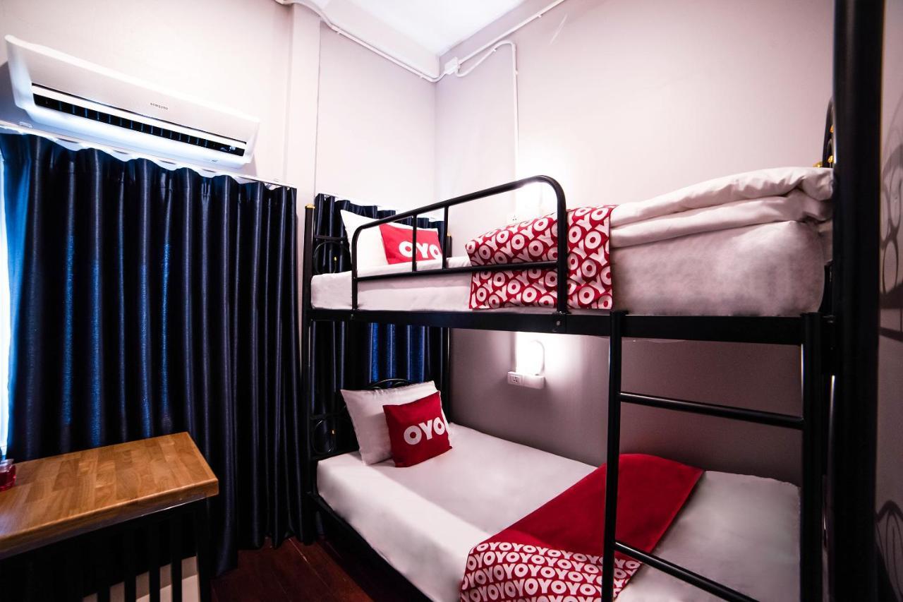 Oyo 480 Lemon Siam Hostel Бангкок Экстерьер фото