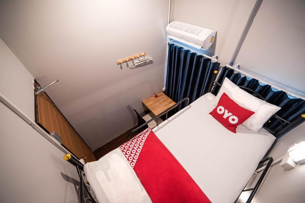 Oyo 480 Lemon Siam Hostel Бангкок Экстерьер фото